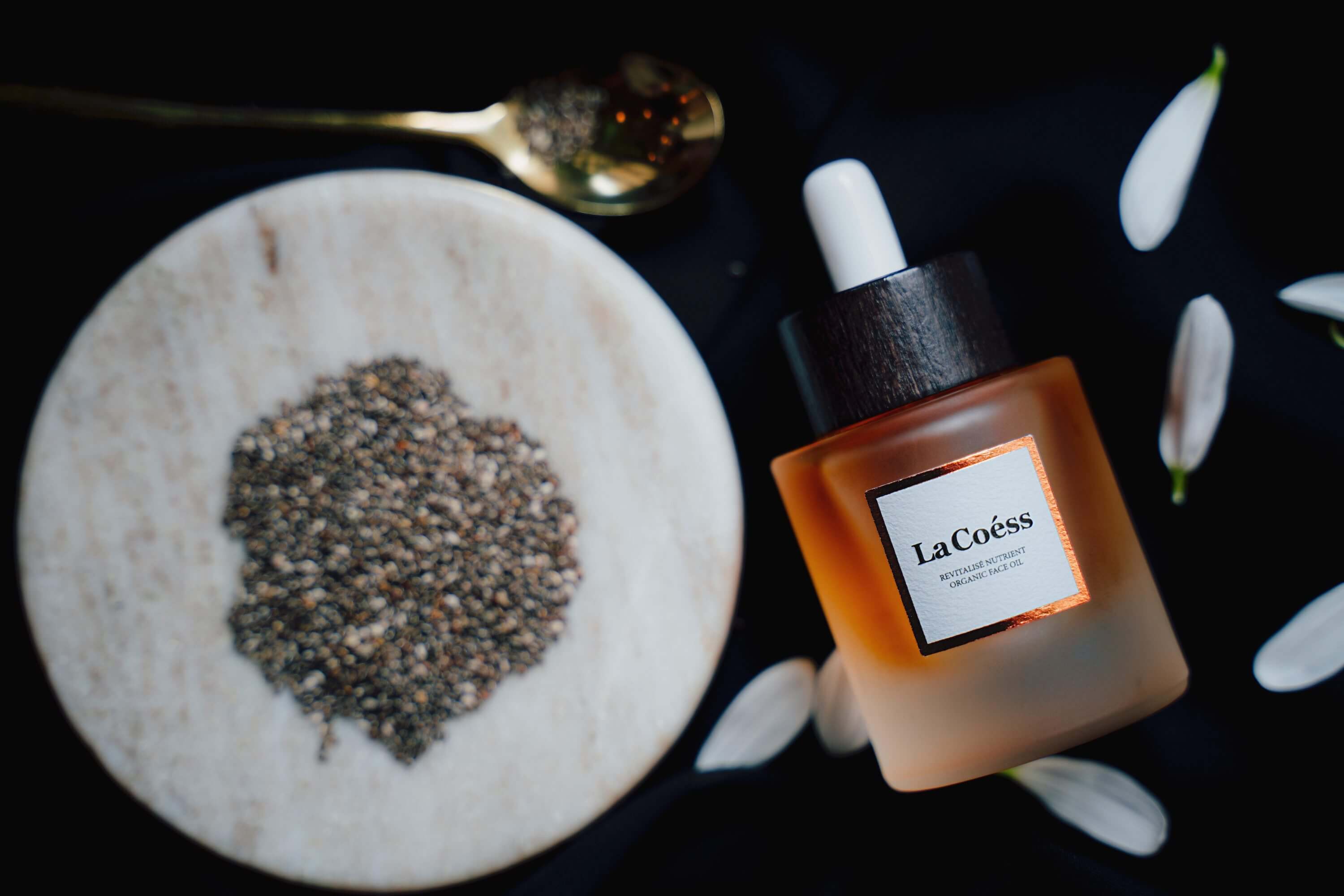 La Coess Face Oil